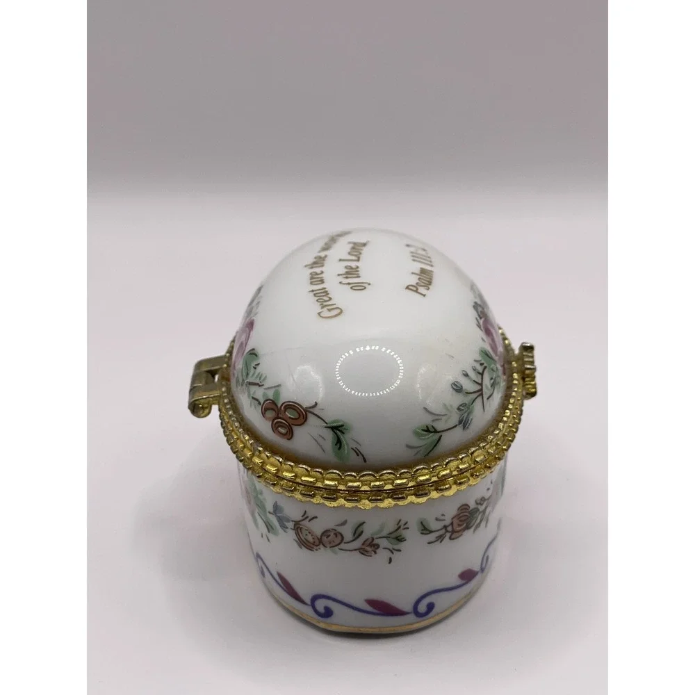 Box Lot of 2 Vintage Porcelain‎ Top Painted Hinged Trinket Pill Boxes Stash Box